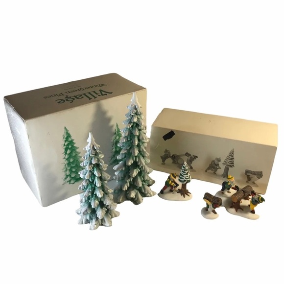 Department 56 Holiday Christmas Village Wintergreen Pines and Woodsmen Sets‎ - Picture 1 of 11